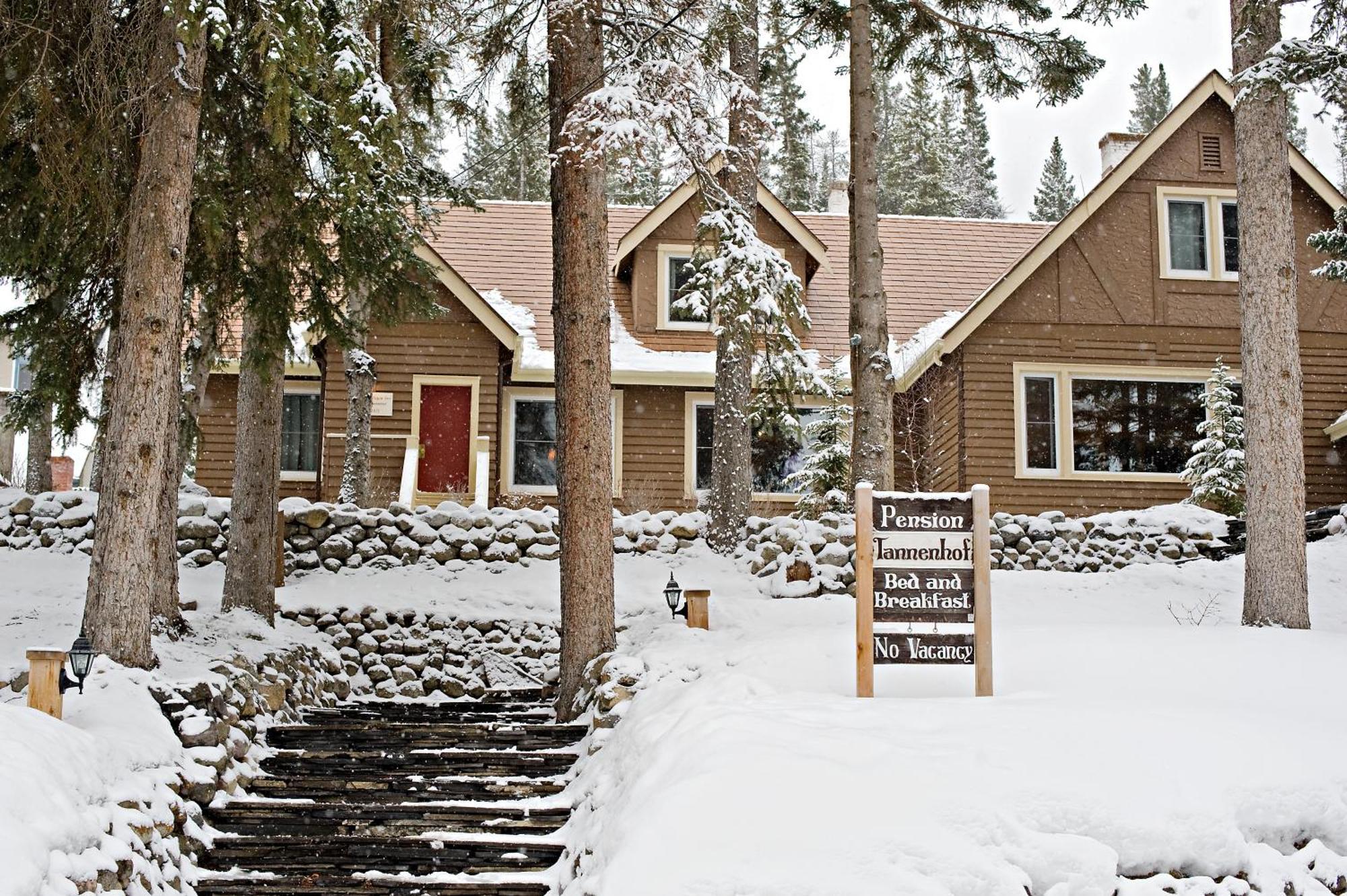 Banff Boutique Inn - Adults Only מראה חיצוני תמונה